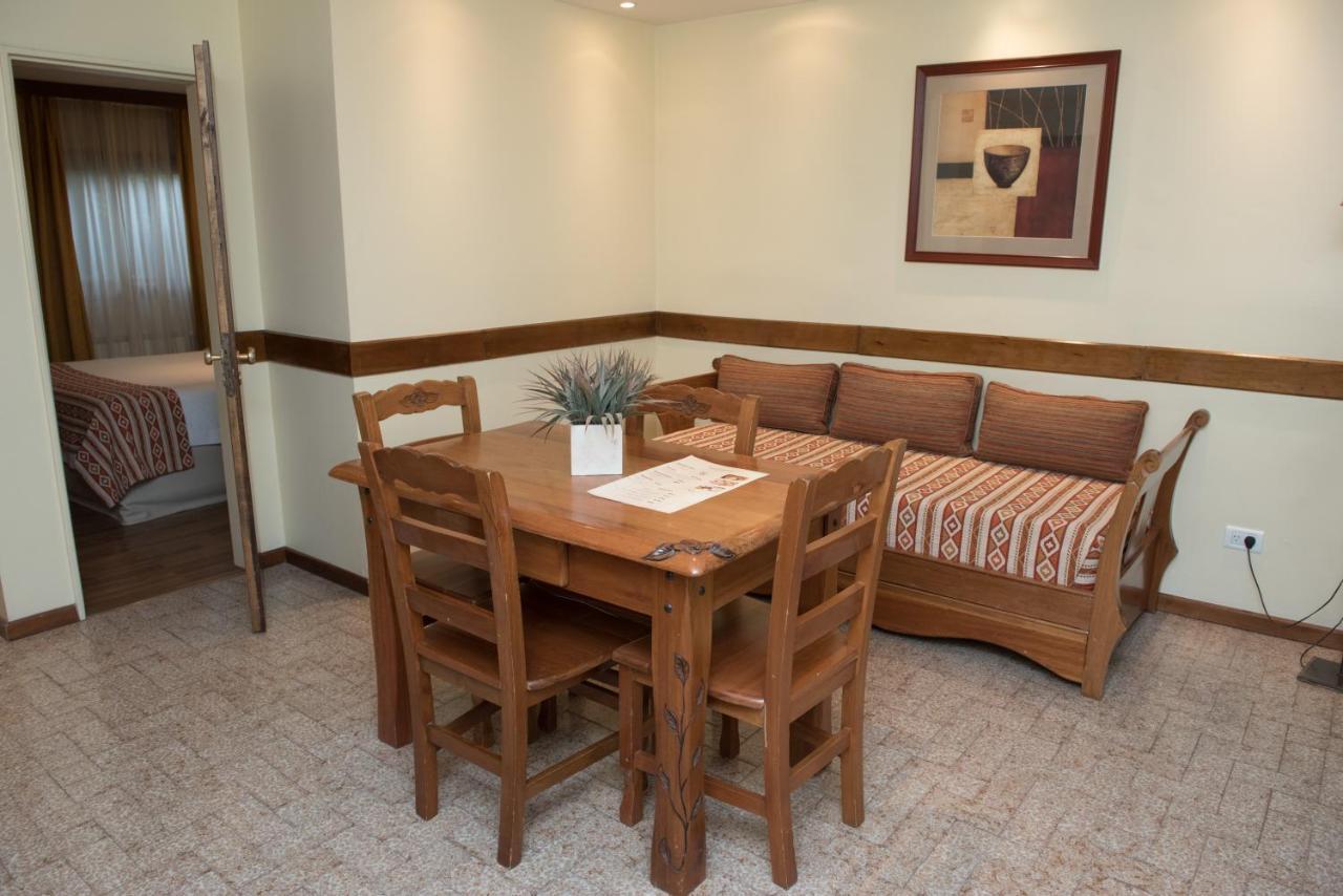 אושואיה Del Bosque Apart Hotel מראה חיצוני תמונה