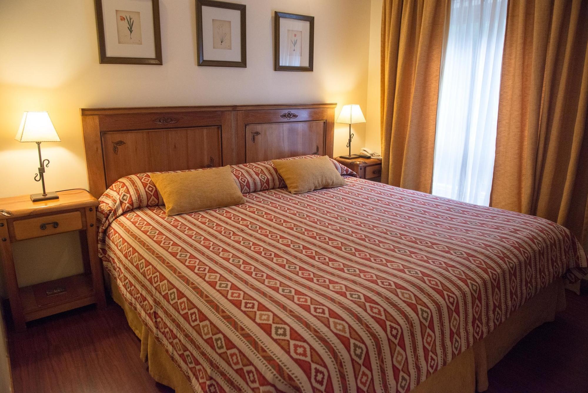 אושואיה Del Bosque Apart Hotel מראה חיצוני תמונה